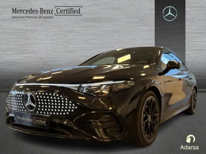 Mercedes-Benz CLA 250+ con tecnología EQ 2025