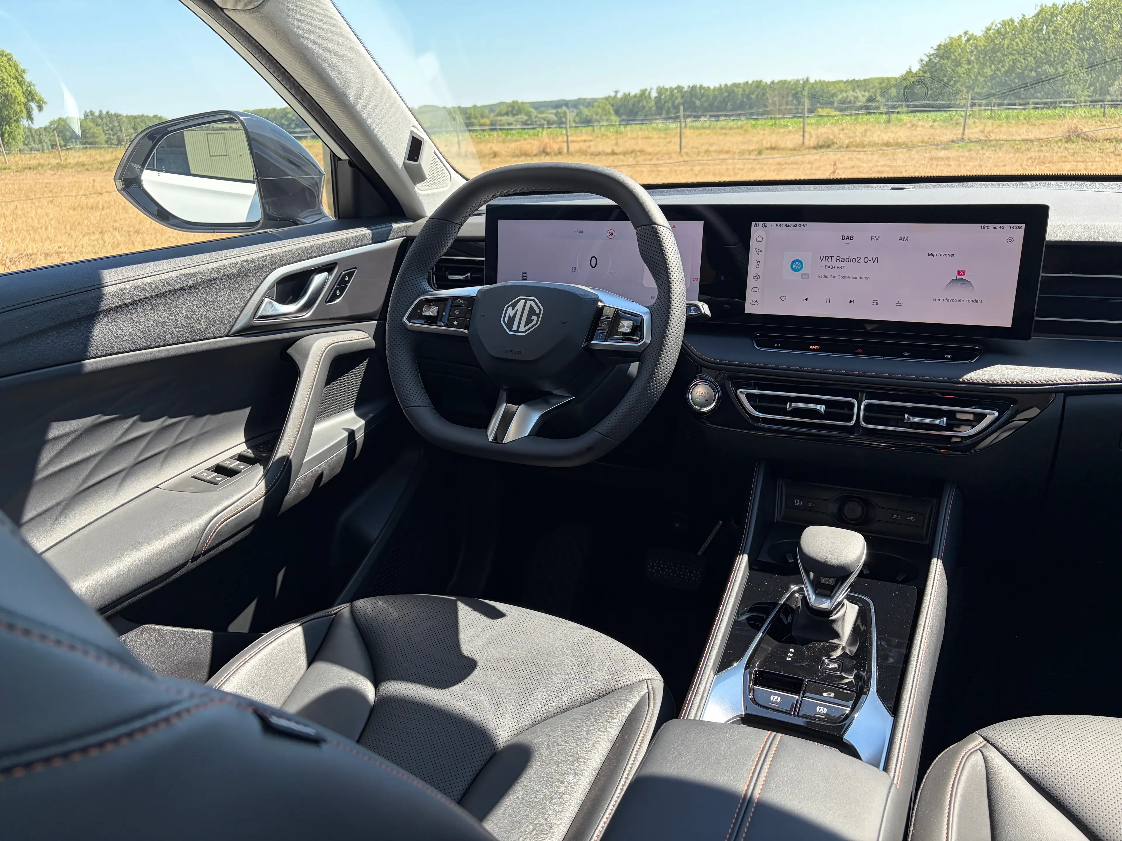 MG HS HS Hybrid  1.5 Turbo Luxury * 360° CAMERA * LEDER * DRIVE ASSIST * — photo 10