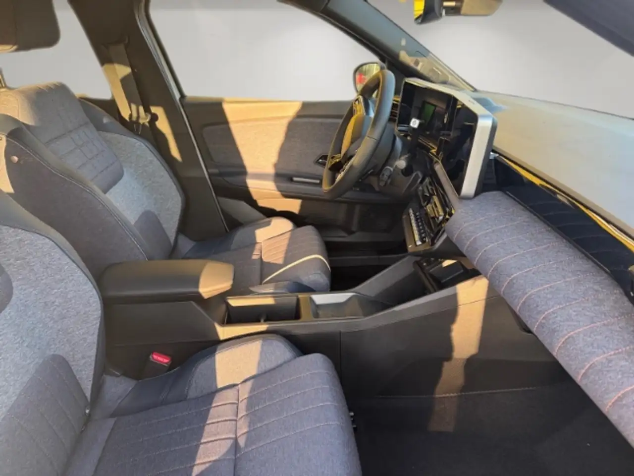 Renault R 4 2026 — фото 15