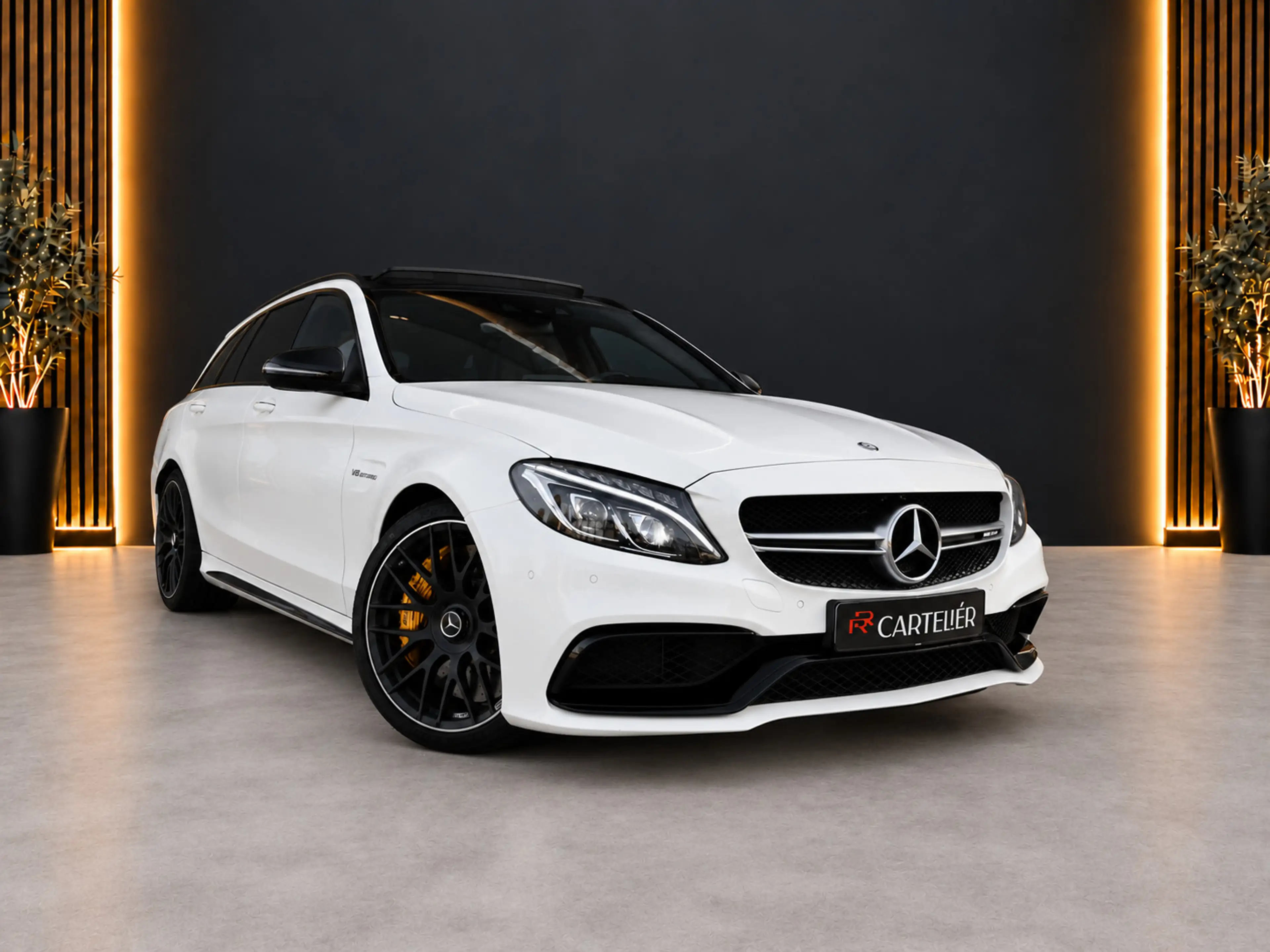Mercedes-Benz C 63 AMG Estate S 510PK V8 BiTurbo | Pano | Kuip - Schaalst — photo 13