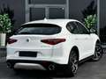 Alfa Romeo Stelvio 2.0 T AWD // Q4 // FULL OPTIONS // CARNET COMPLET Wit - thumbnail 9