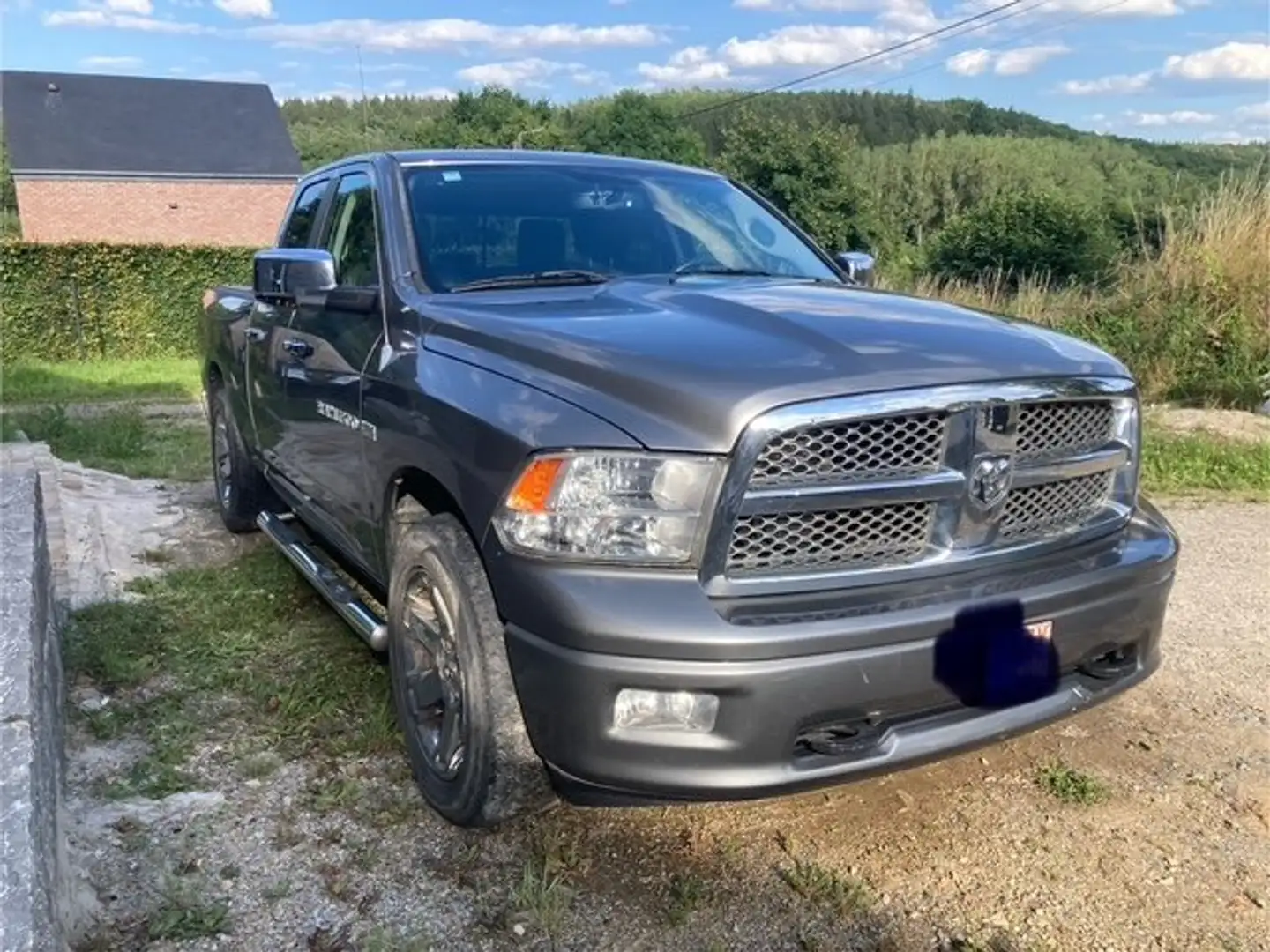 Dodge RAM 5.7 v8 laramie Сірий - 1