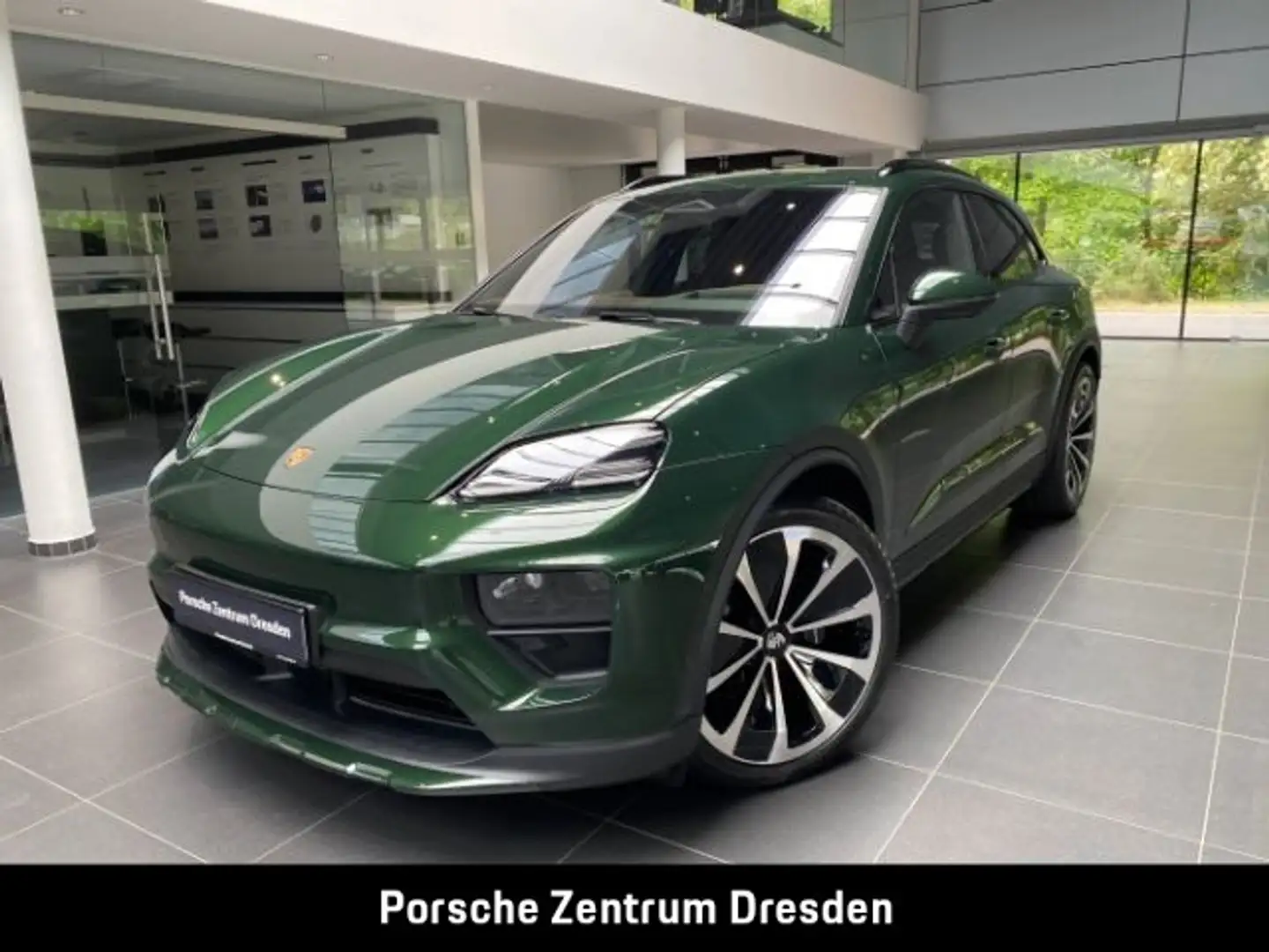 Porsche Macan 4 Grün - 1