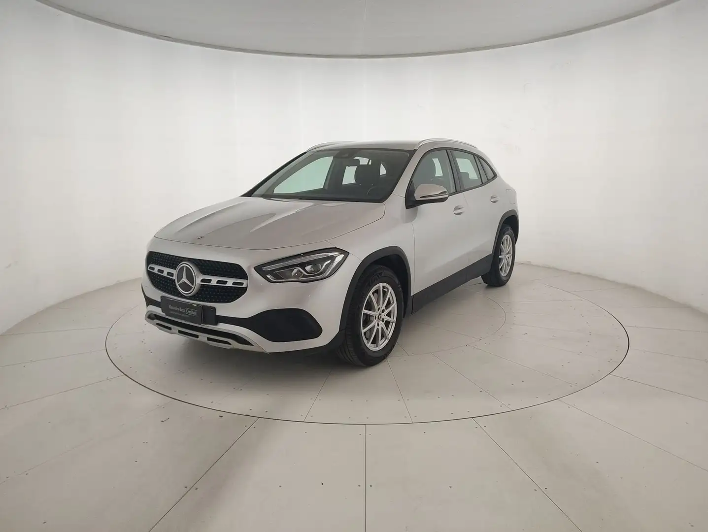 Mercedes-Benz GLA 180 180 d Executive auto Argento - 1