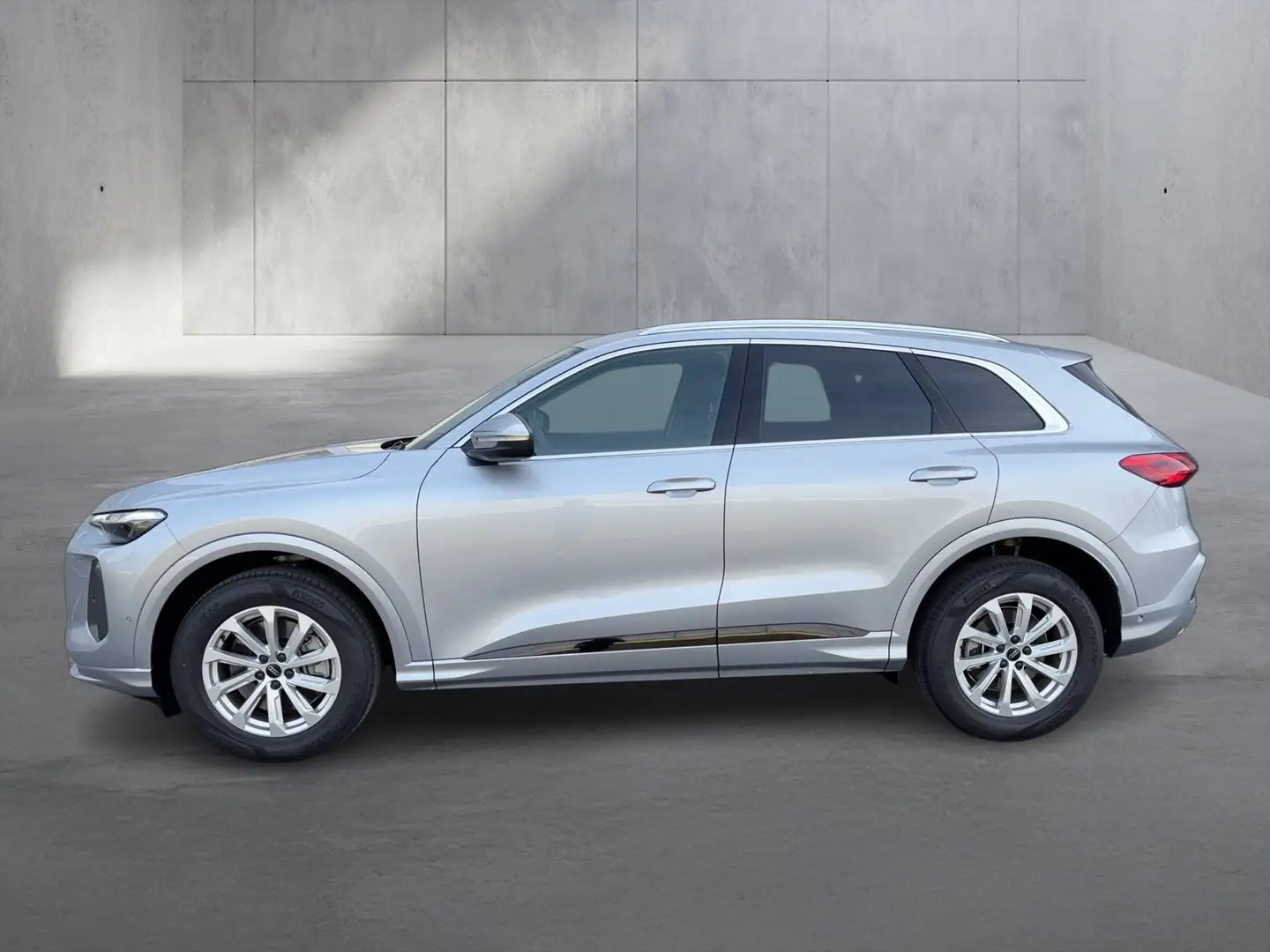 Audi Q5 SUV TDI quattro 150 kW Silber - 2