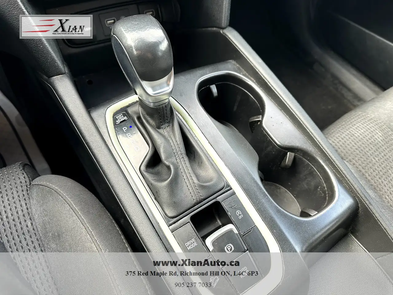 Hyundai SANTA FE снимка Hyundai SANTA FE