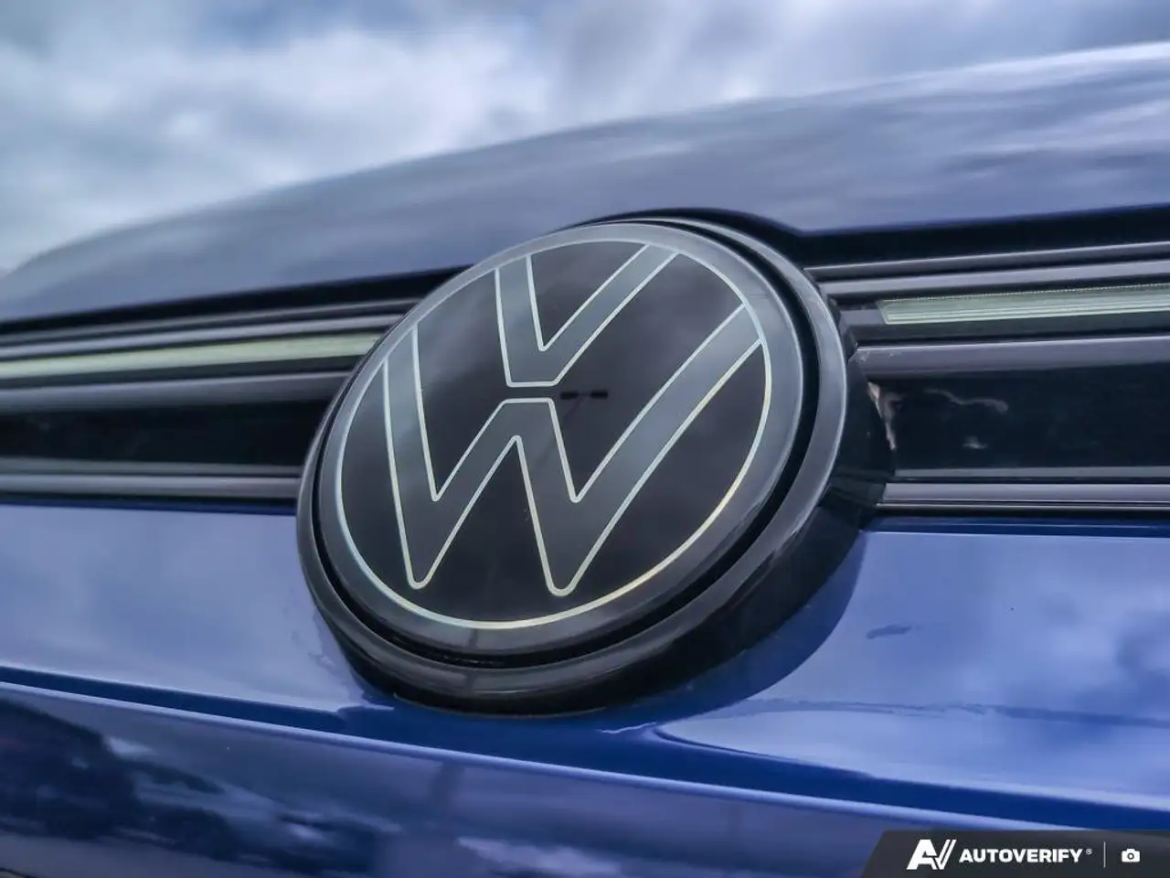 Volkswagen Golf R снимка Volkswagen Golf R