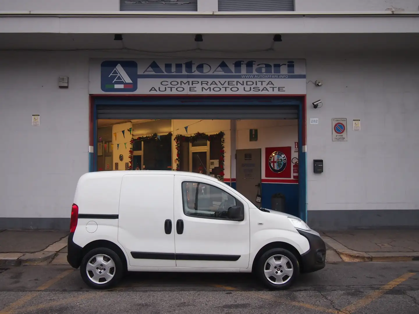 Fiat Fiorino 1.3MJET 95CV EURO6D 63.000KM Weiß - 2