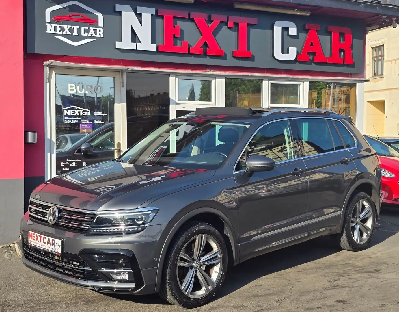 Volkswagen Tiguan 2.0 TSI|DSG|R-Line|Sound|4M|Pano|Virt.Co| Silber - 2