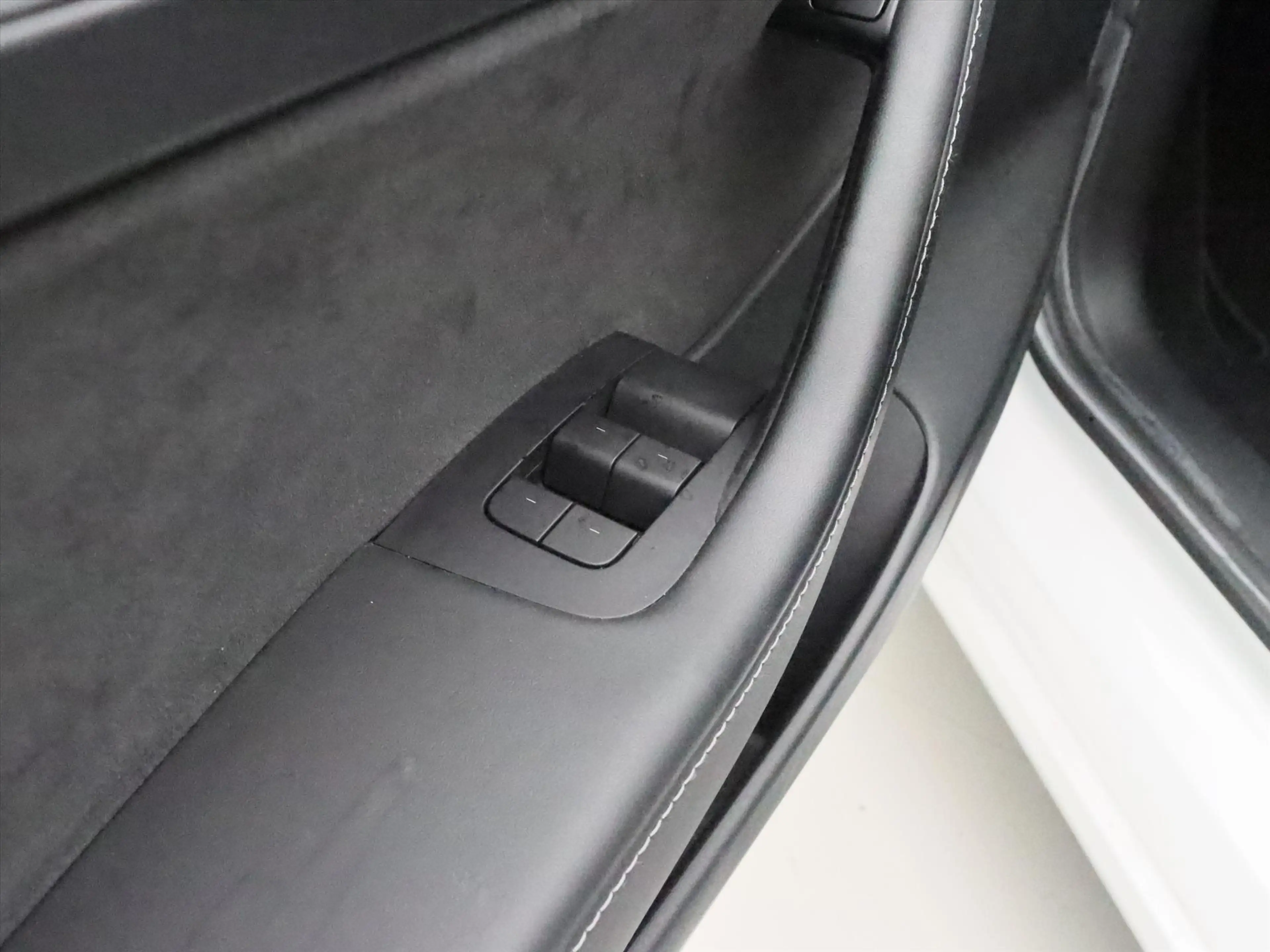 Tesla Model 3 Standard RWD Plus 90.5% SoH FACELIFT [ AUTOPILOT+L — photo 20