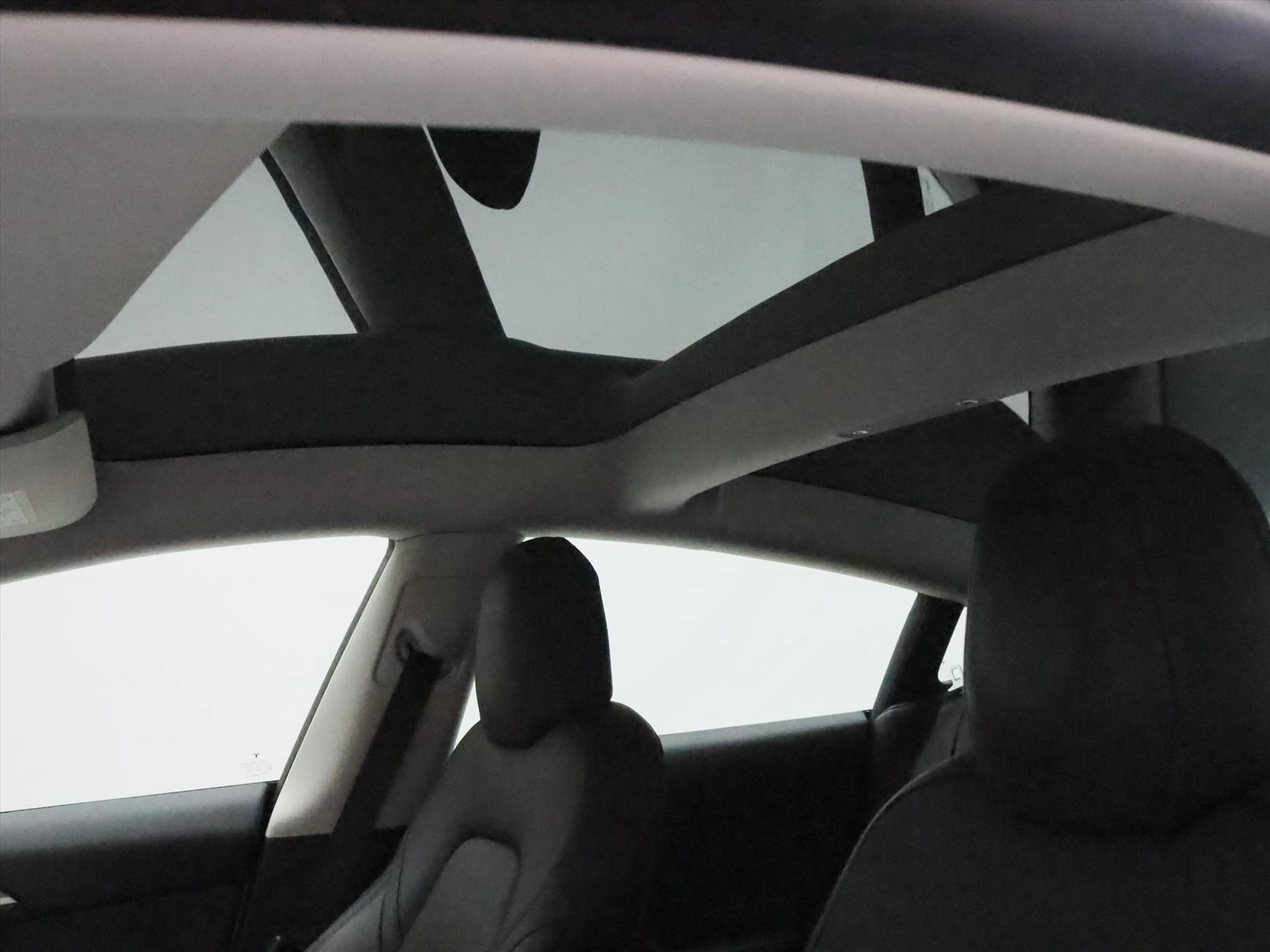 Tesla Model 3 Standard RWD Plus 90.5% SoH FACELIFT [ AUTOPILOT+L — photo 21