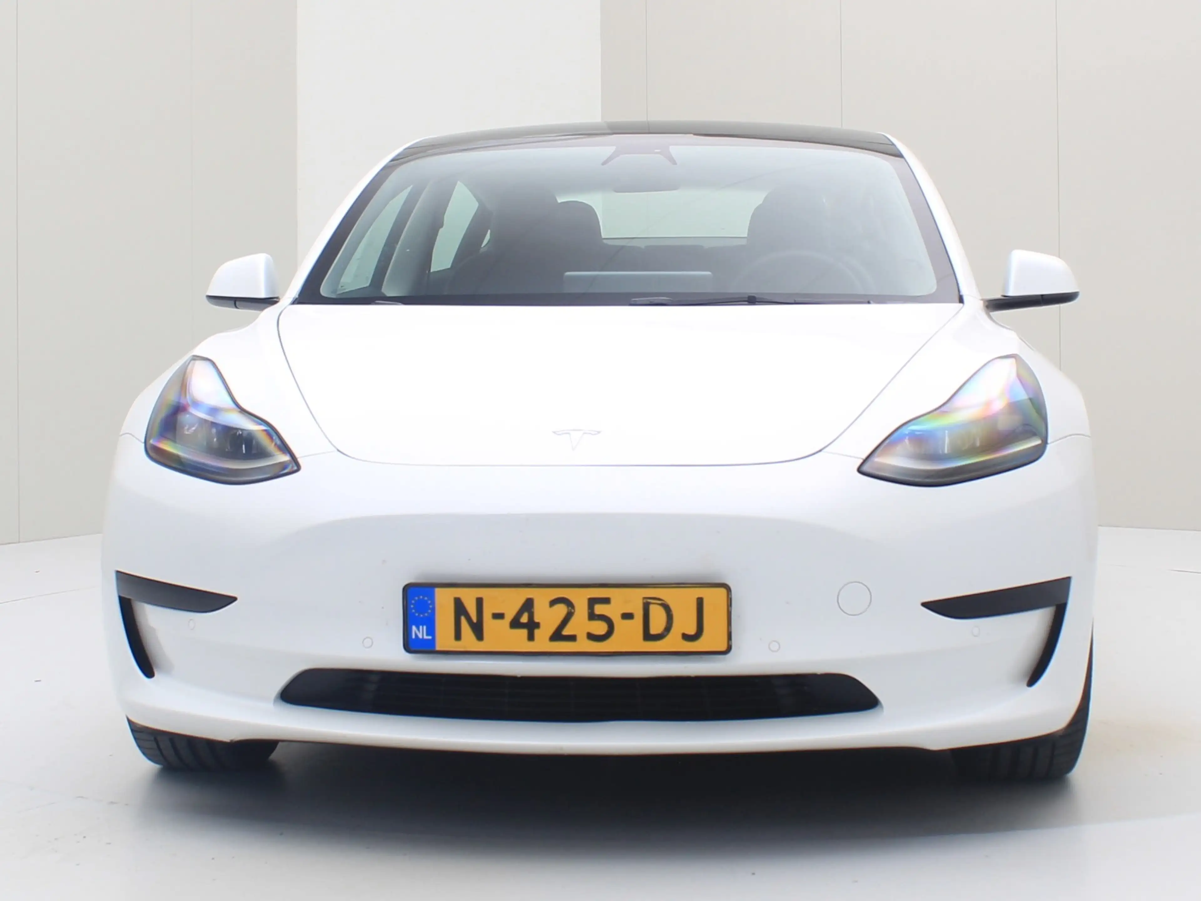 Tesla Model 3 Standard RWD Plus 90.5% SoH FACELIFT [ AUTOPILOT+L — photo 6