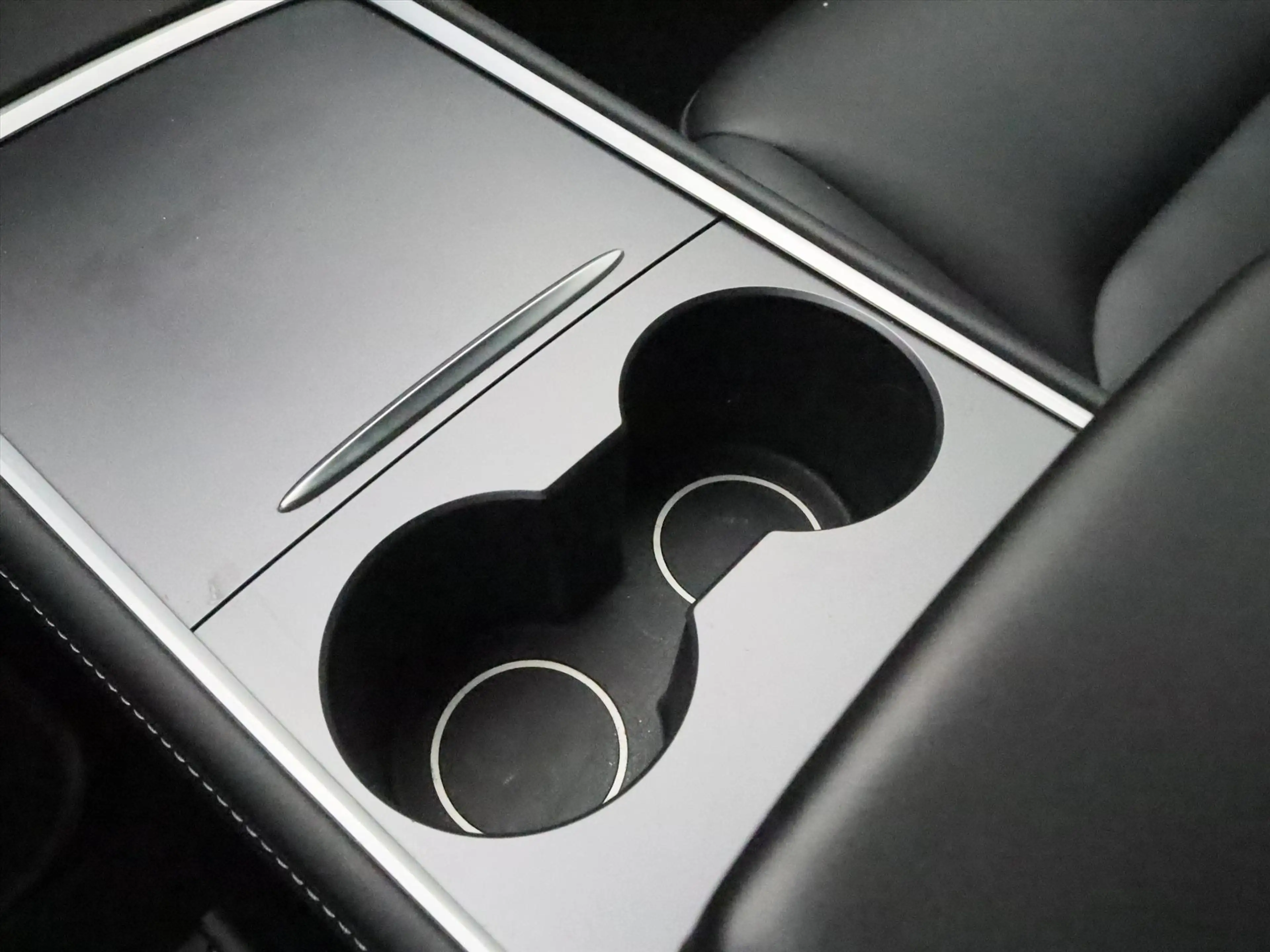 Tesla Model 3 Standard RWD Plus 90.5% SoH FACELIFT [ AUTOPILOT+L — photo 33