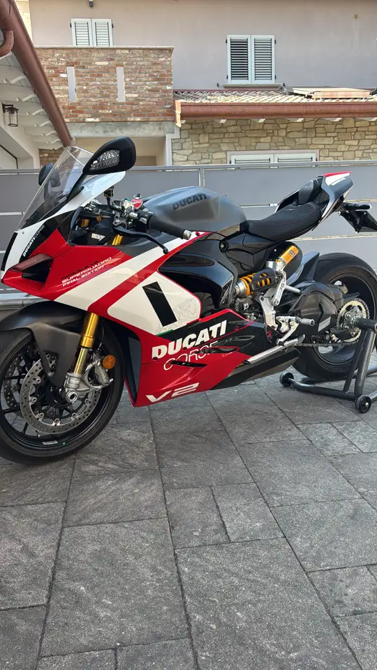 Ducati Panigale V2