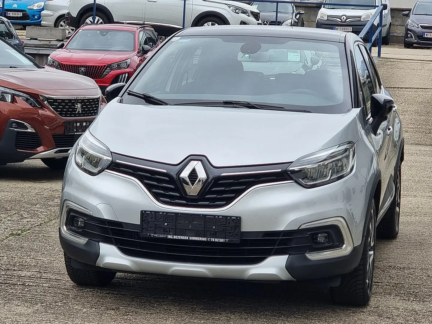 Renault Captur ENERGY TCe 90 Intens Grau - 2