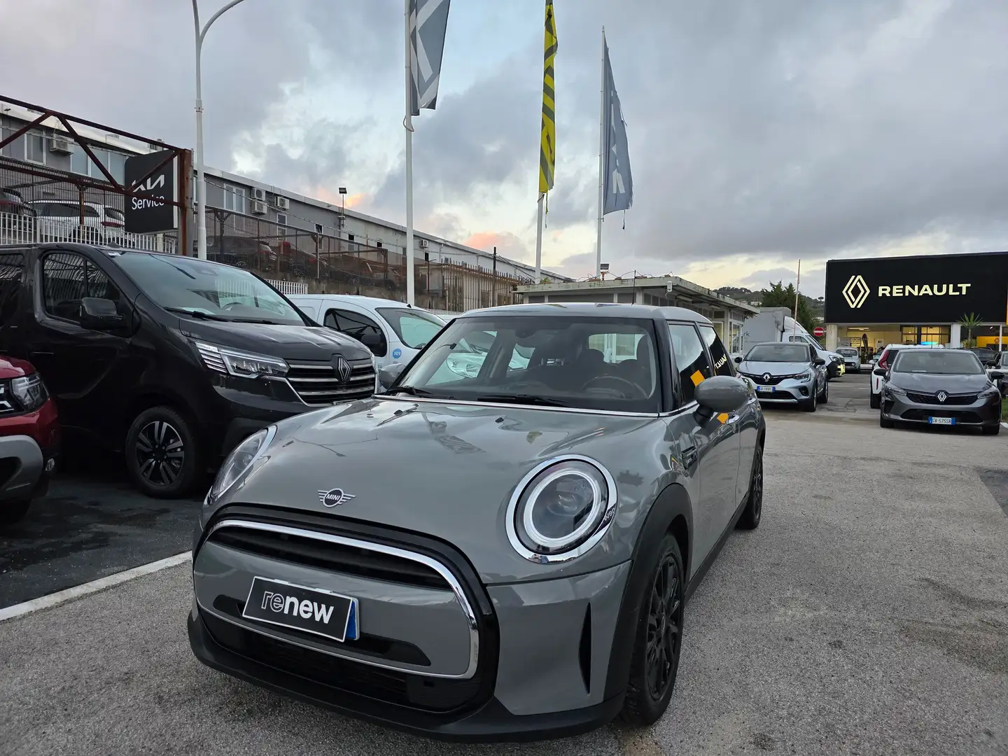 MINI One Mini 1.5 Camden 102cv 5 porte Grigio - 1