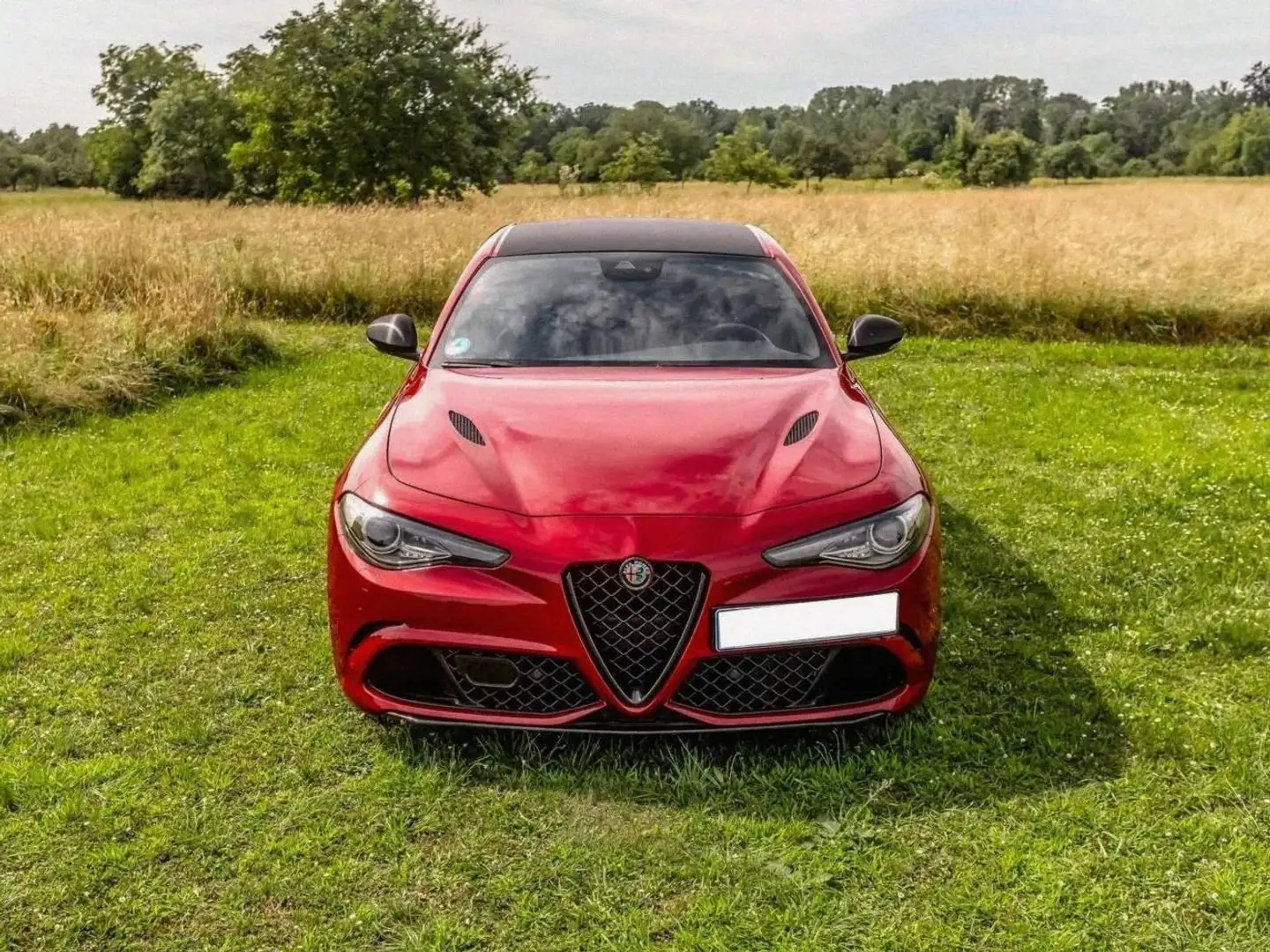 Alfa Romeo Giulietta Giulia Quadrifoglio Rouge - 1
