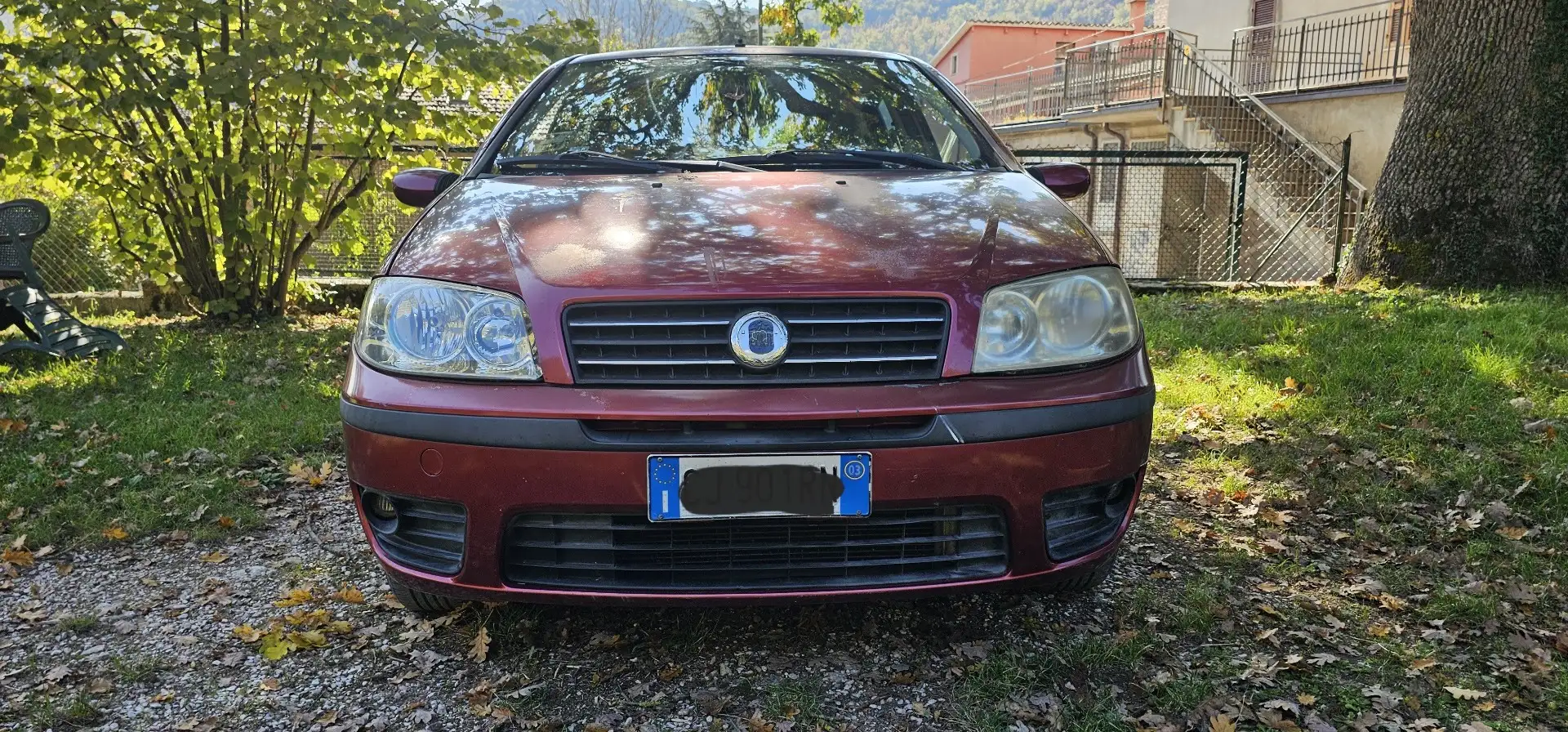 Fiat Punto 5p 1.4 16v Dynamic - 1