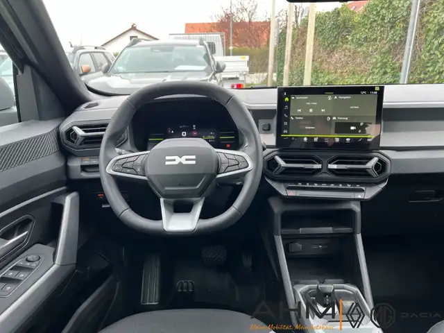 Dacia Duster view 15