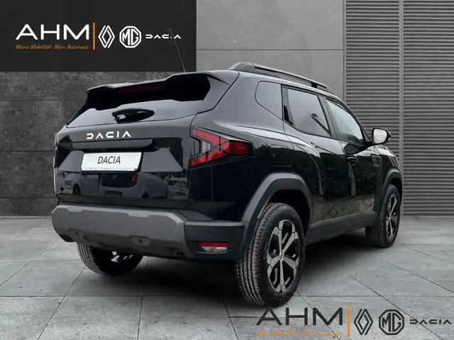 Dacia Duster view 2