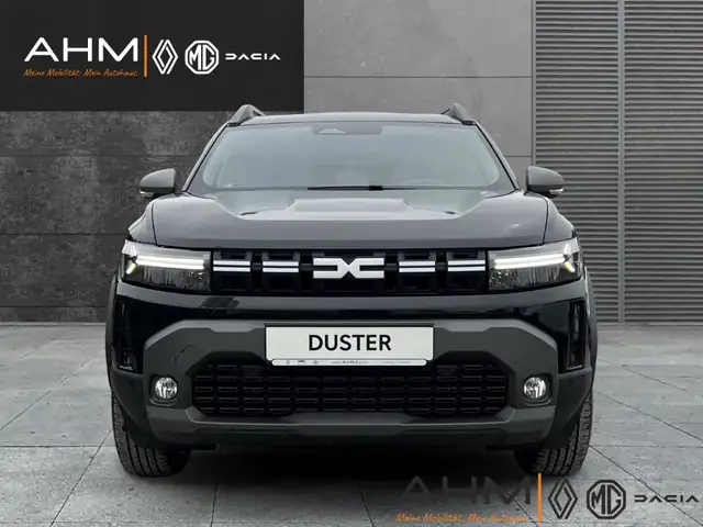 Dacia Duster view 3