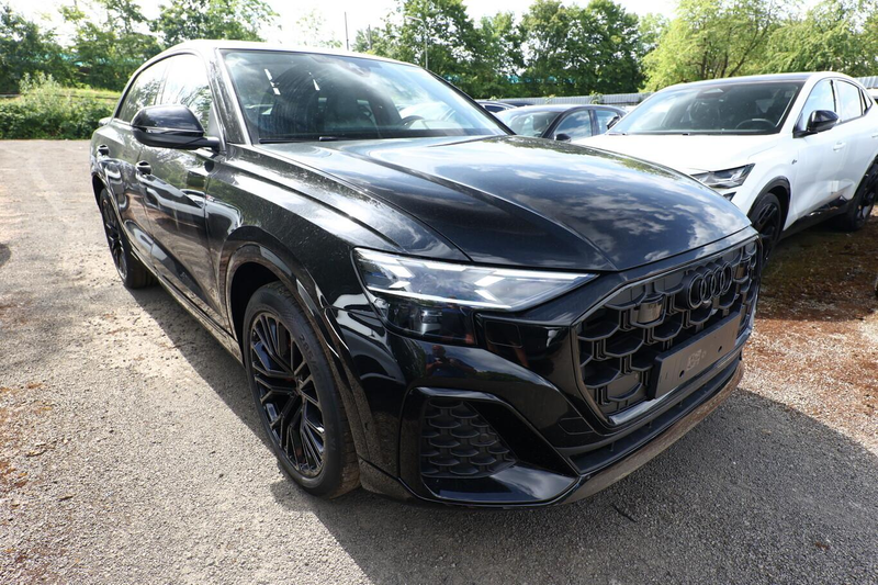 Audi Q8 S line 2xS AssistenzP+ 22Z Laser Pano B&O Klim4... — photo 2