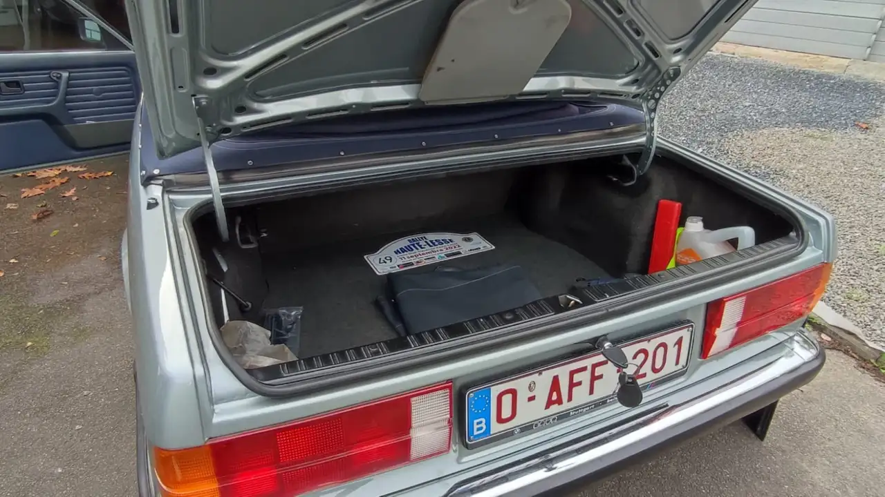 BMW 323 Baur TC, foto 6