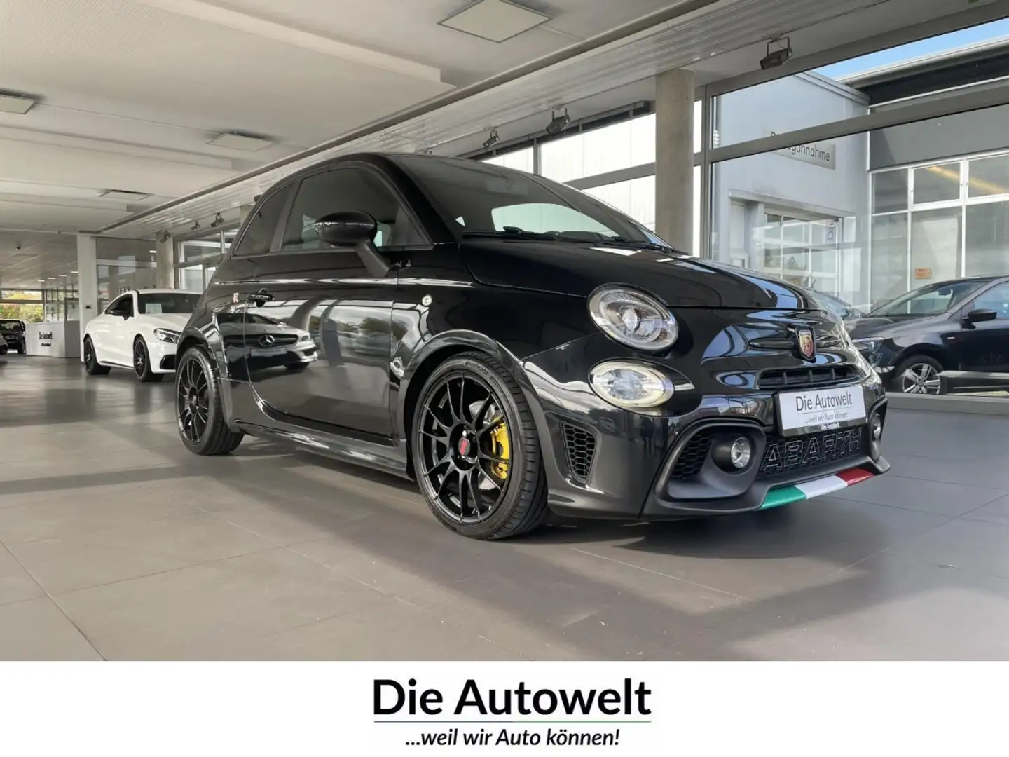 Abarth 500 595 1.4 XENON TOUCH KLIMA PDC LM ISOFIX BT Klima Schwarz - 1