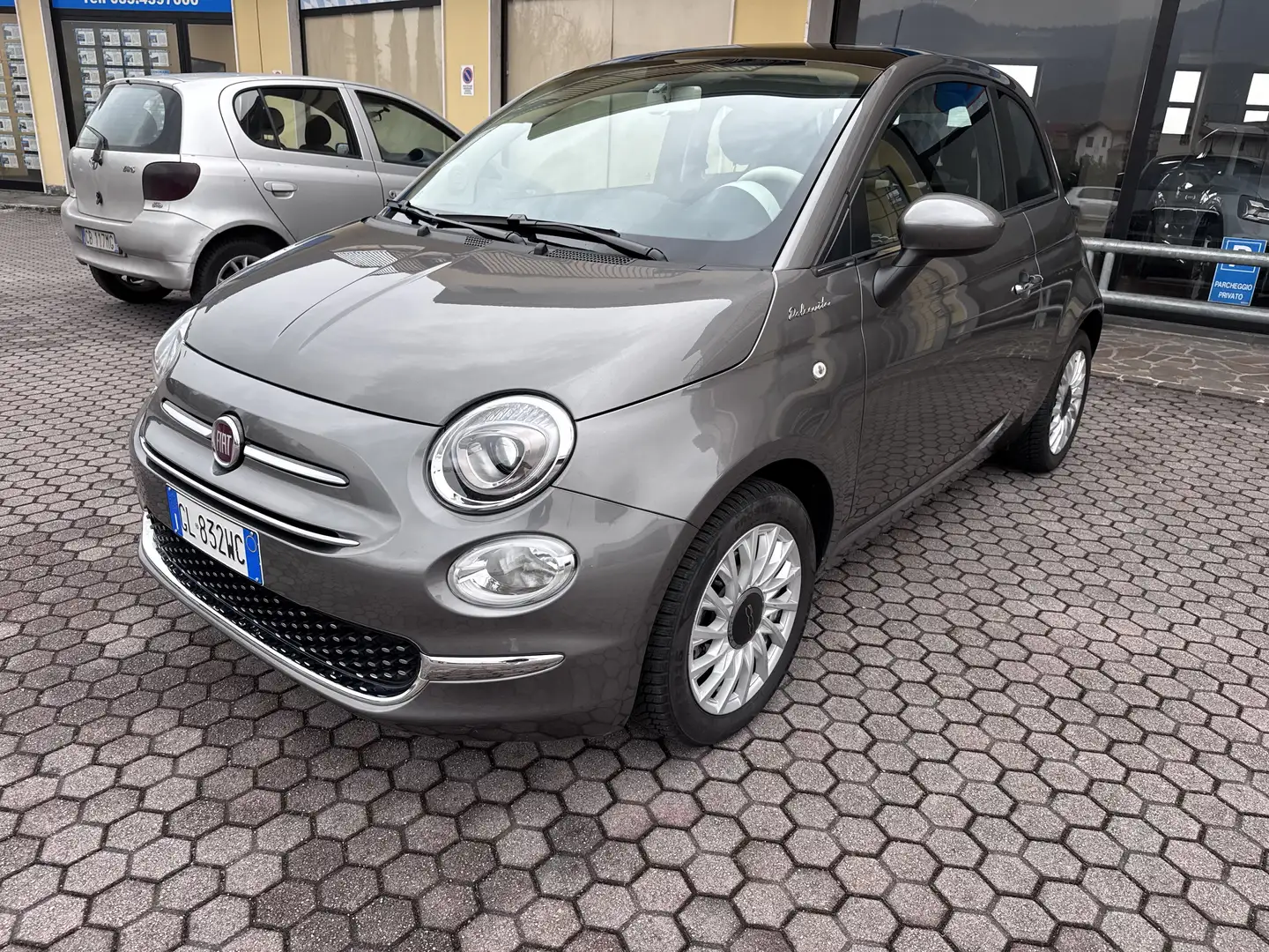 Fiat 500 #NO VINCOLI, PREZZO REALE# 500 hybrid Dolcevita Gris - 1