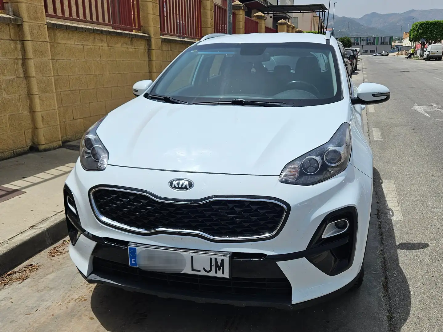 Kia Sportage Sportage 1.6 MHEV GT Line Essential 4x4 136 cv White - 2