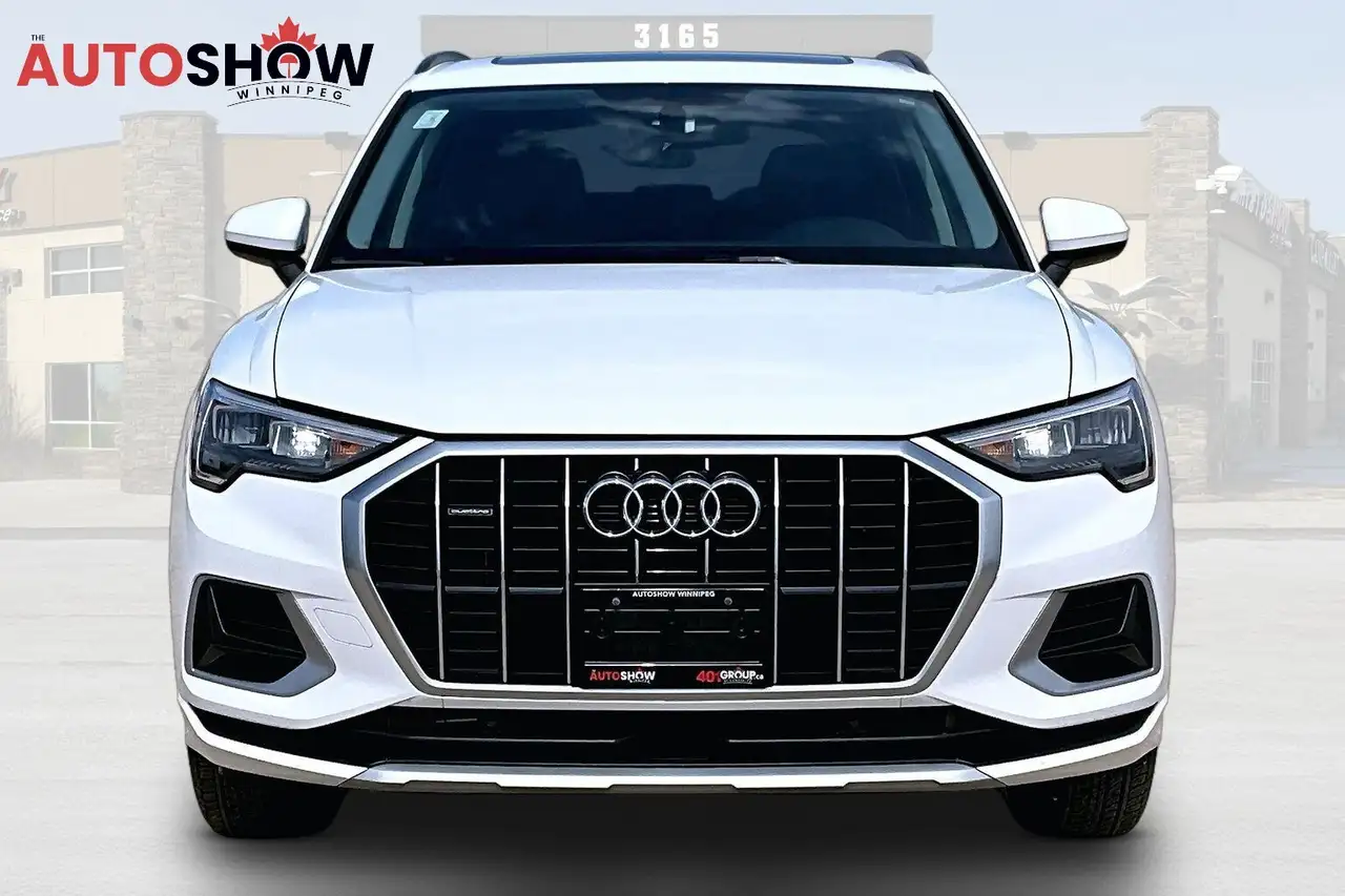 Audi Q3 снимка Audi Q3