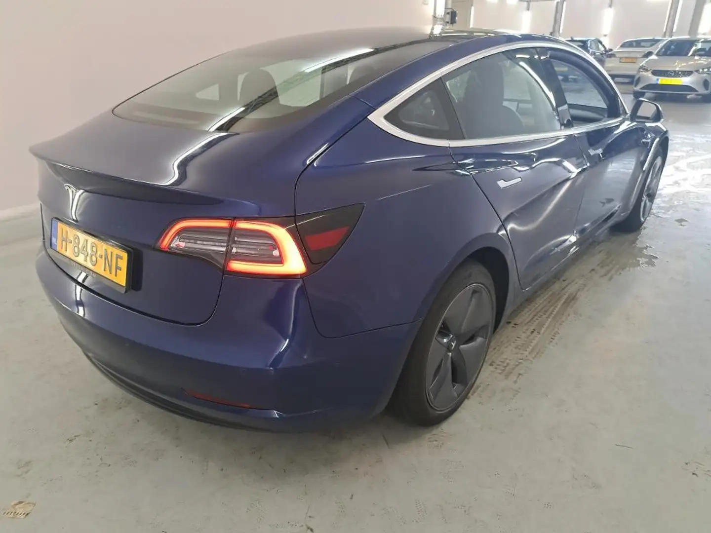 Tesla Model 3 Standard RWD Plus 60 kWh Blauw - 2