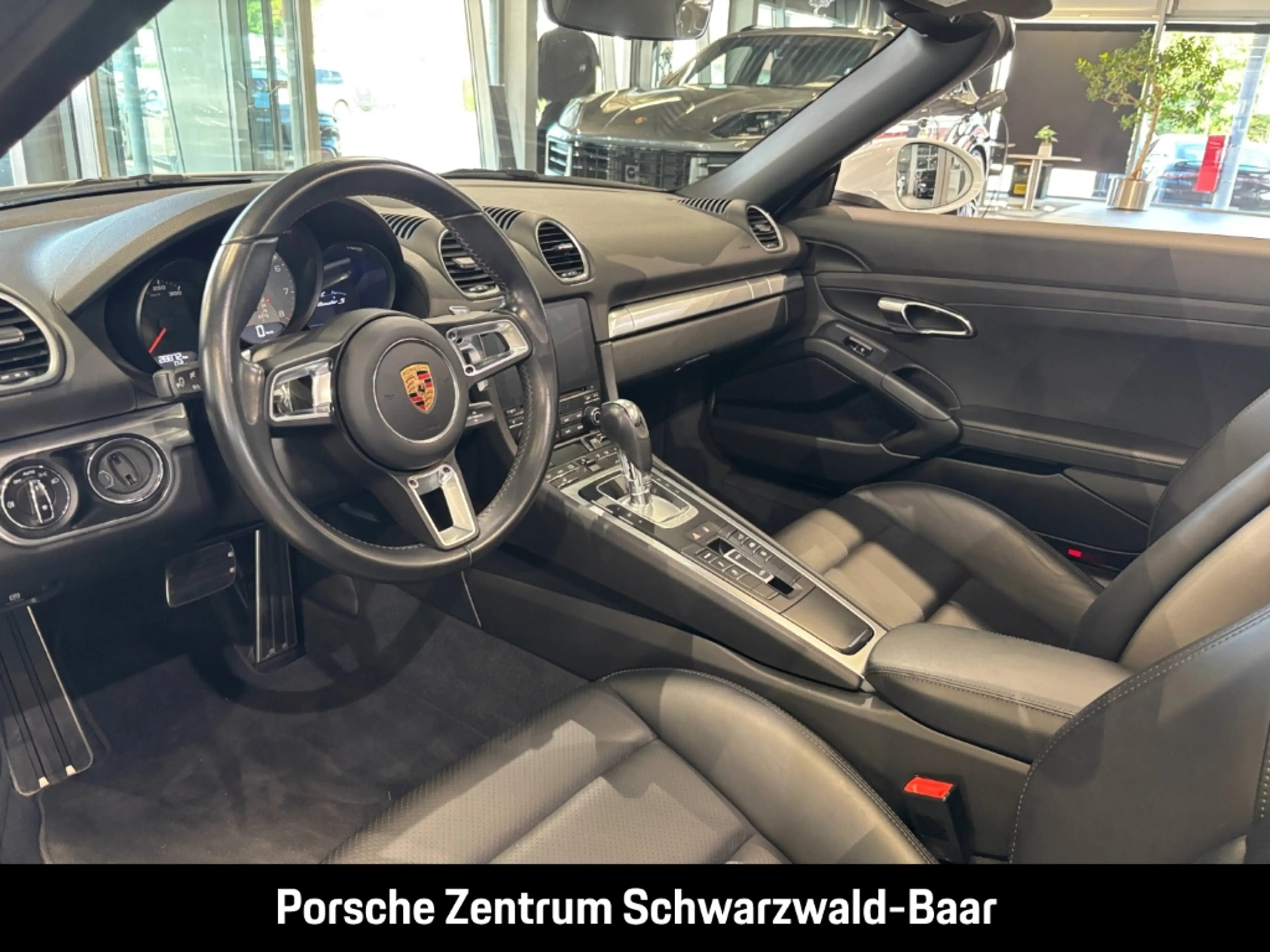Porsche Boxster 718 S — photo 5