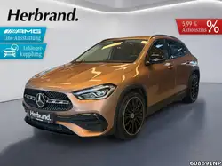Mercedes-Benz GLA 200 AMG Line Ambiente Totwinkel Carplay AHK