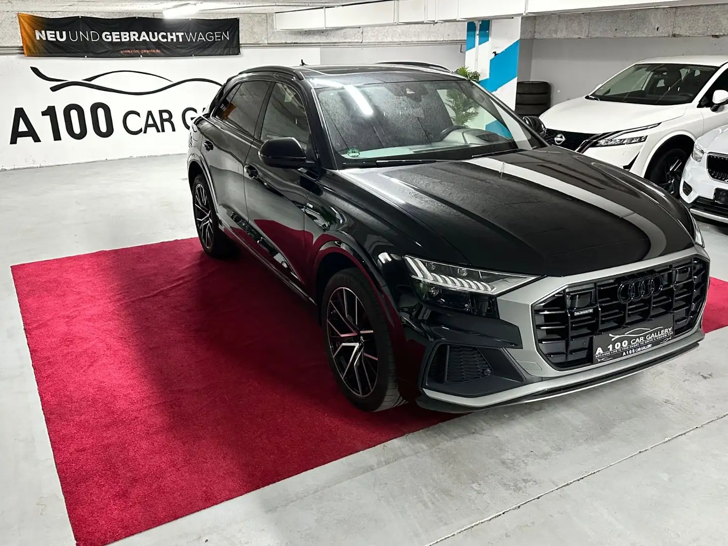 Audi Q8 50 TDI S-Line quattro*Panorama*8xBereift*AHK* Nero - 1