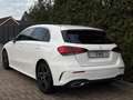 Mercedes-Benz A 180 AMG Line Panorama CarPlay Wit - thumbnail 3