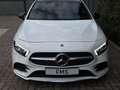 Mercedes-Benz A 180 AMG Line Panorama CarPlay Wit - thumbnail 29