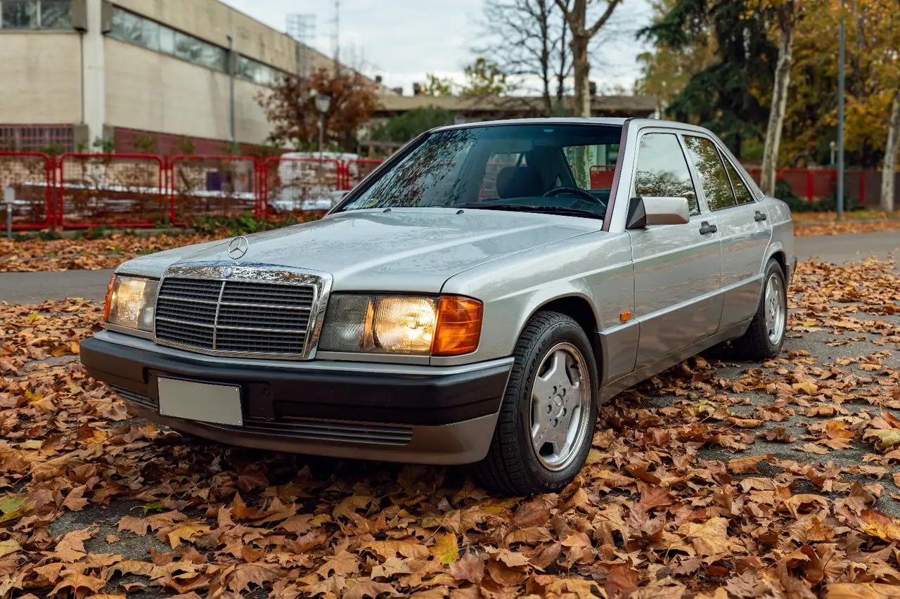 Mercedes-Benz 190 2.0 E 118cv, foto 7