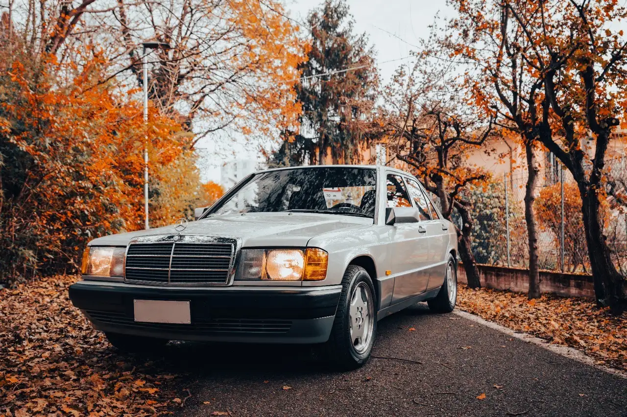 Mercedes-Benz 190 2.0 E 118cv, foto 6