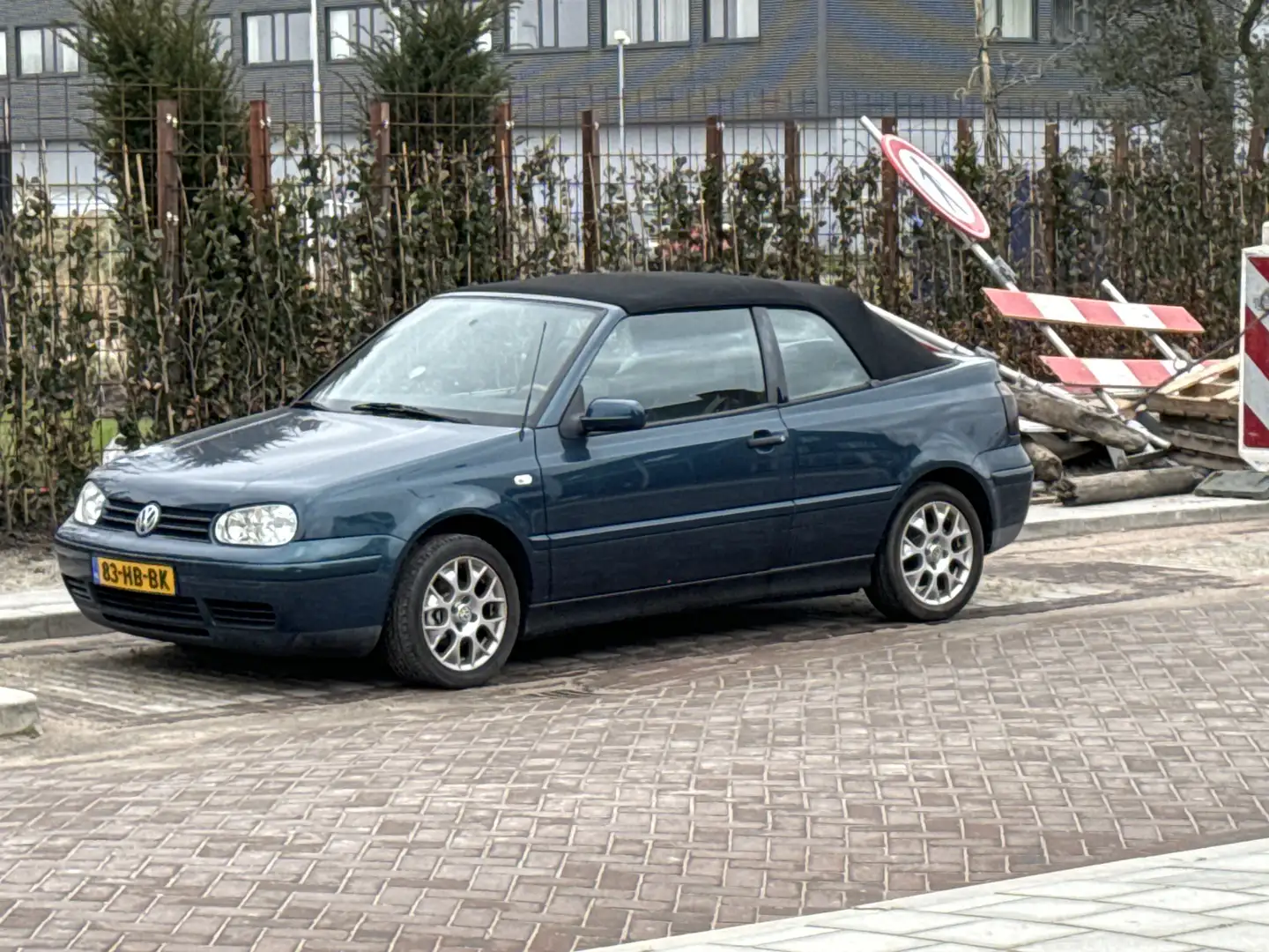 Volkswagen Golf Cabriolet 2.0 Highline Mavi - 1