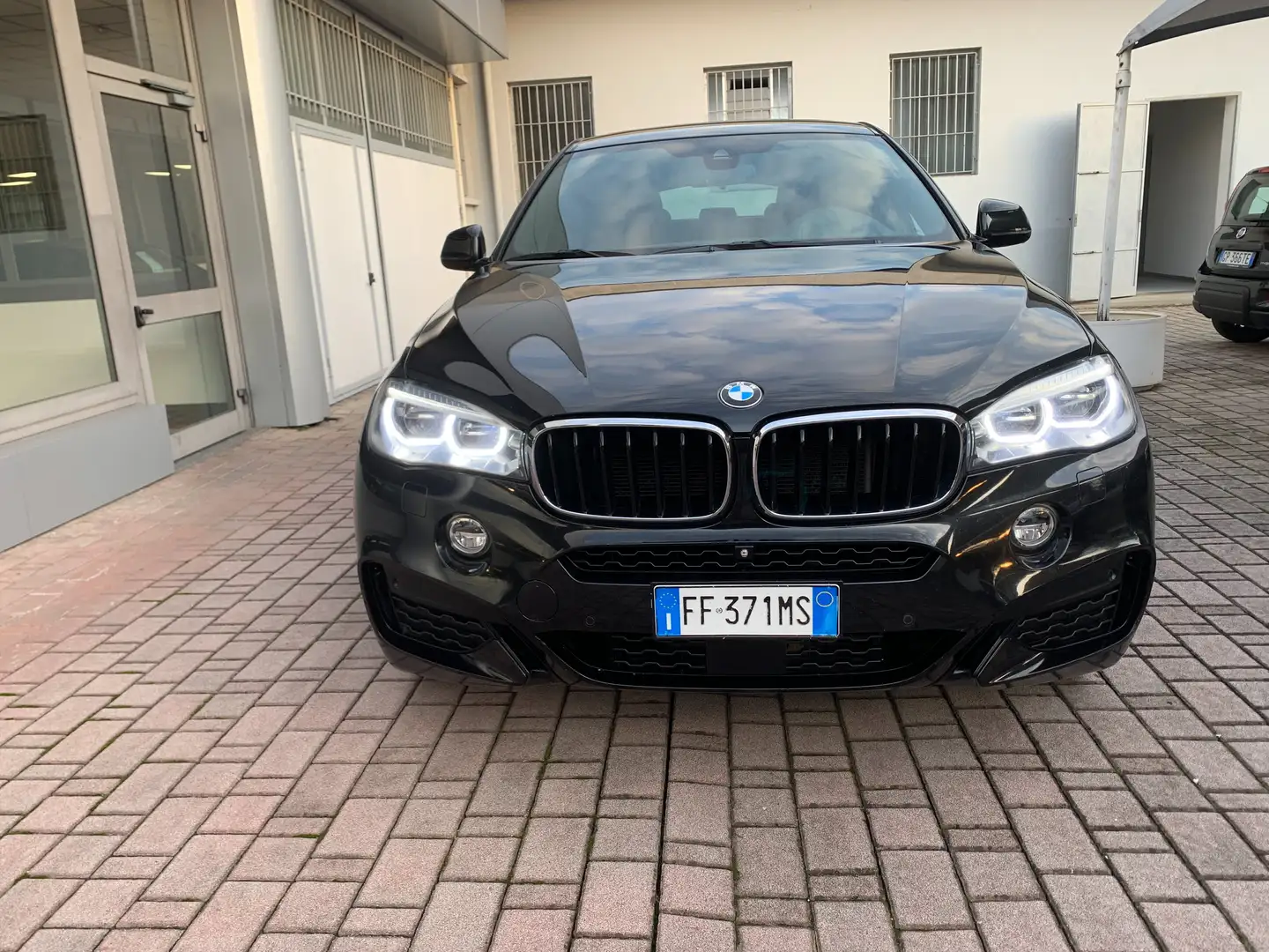 BMW X6 X6 xdrive30d Msport 249cv auto Schwarz - 2