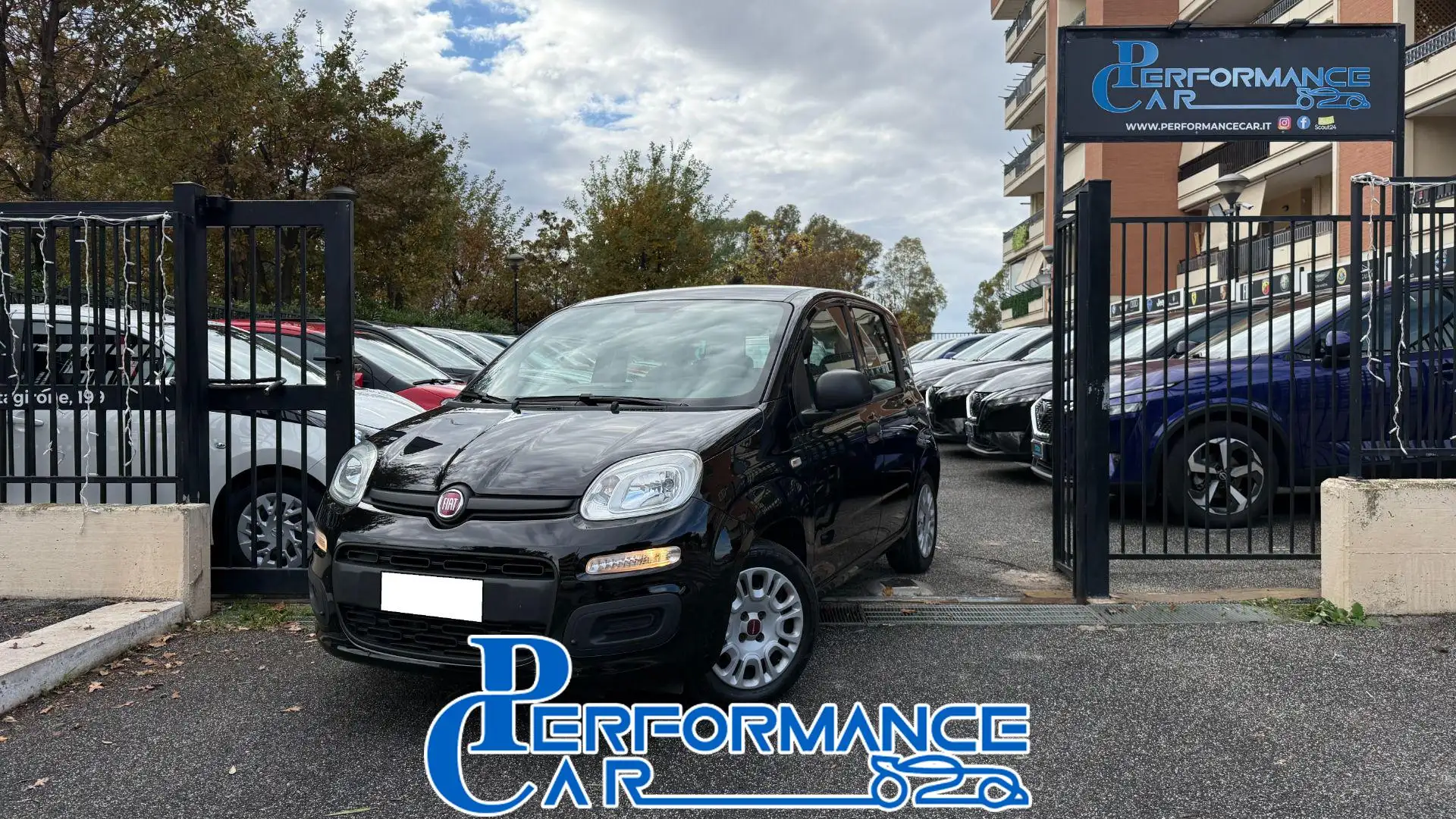 Fiat Panda 1.2 69CV E6 EASYPOWER EASY *24 M.G.*USB* Zwart - 1