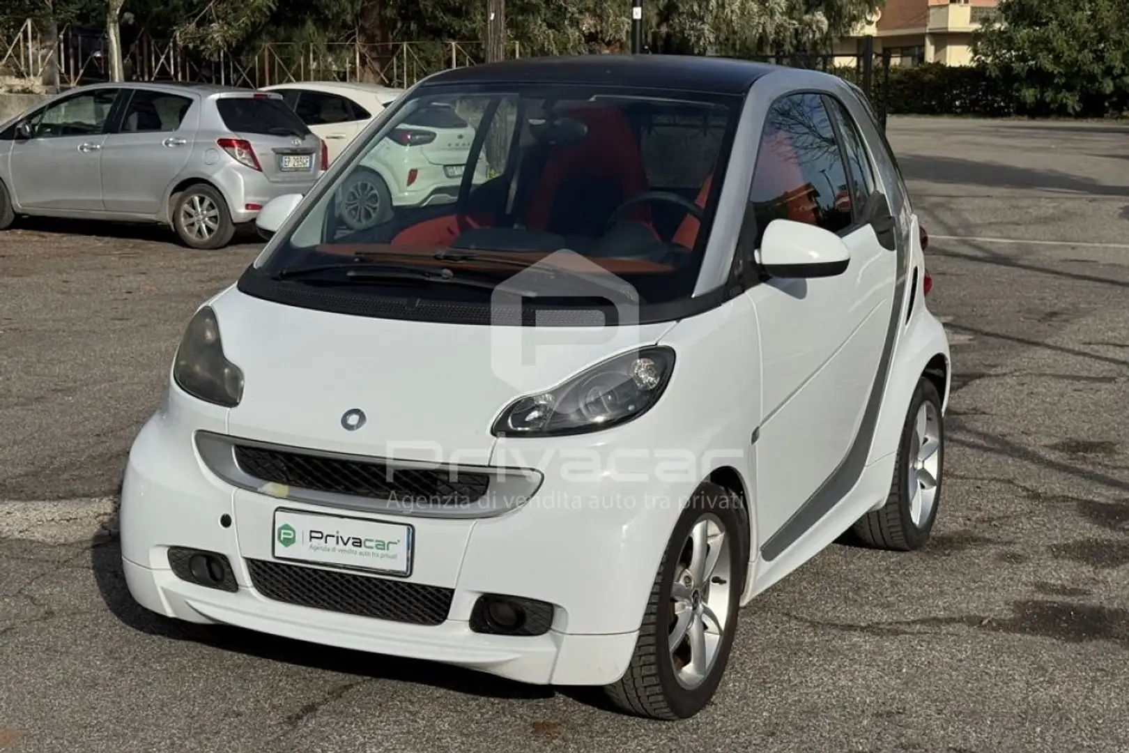 smart forTwo fortwo 1000 62 kW coupé passion Weiß - 1