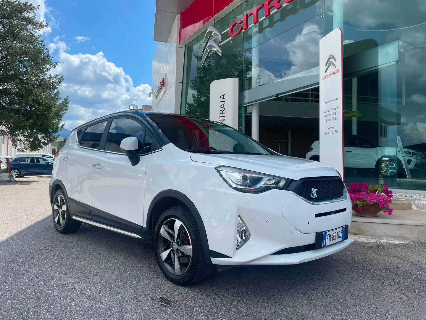 DR Automobiles DR4 DR 4 4 1.6 Gpl 118cv Weiß - 1