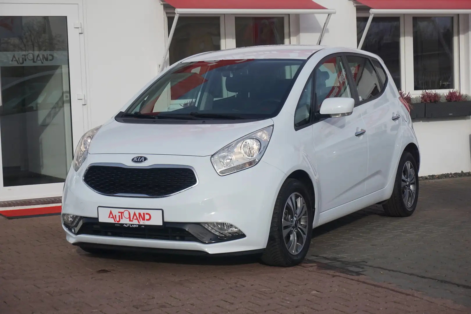 Kia Venga 1.6 Spirit Aut. Navi Kamera Klimaaut. USB Weiß - 2