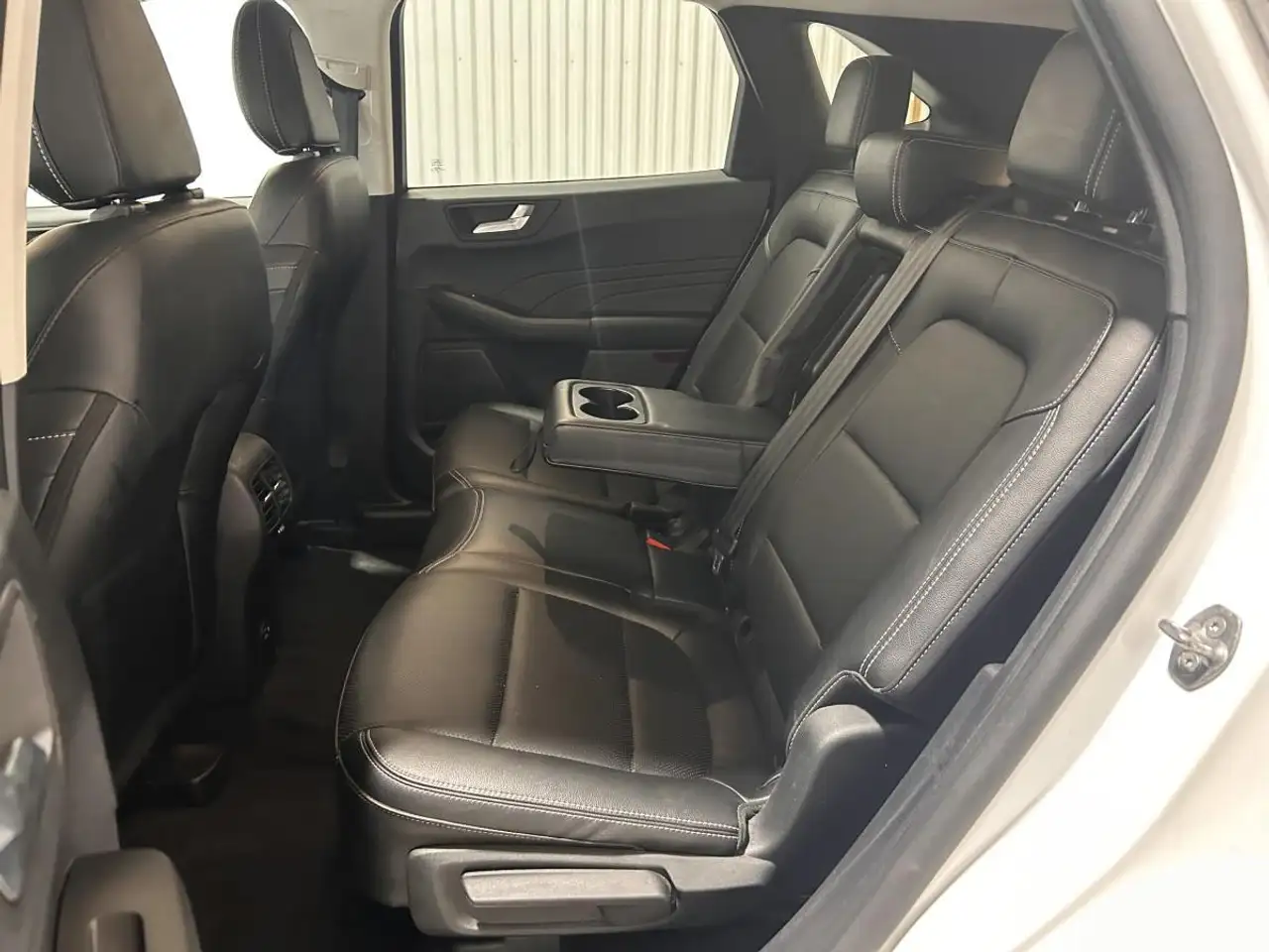 Ford Escape снимка Ford Escape