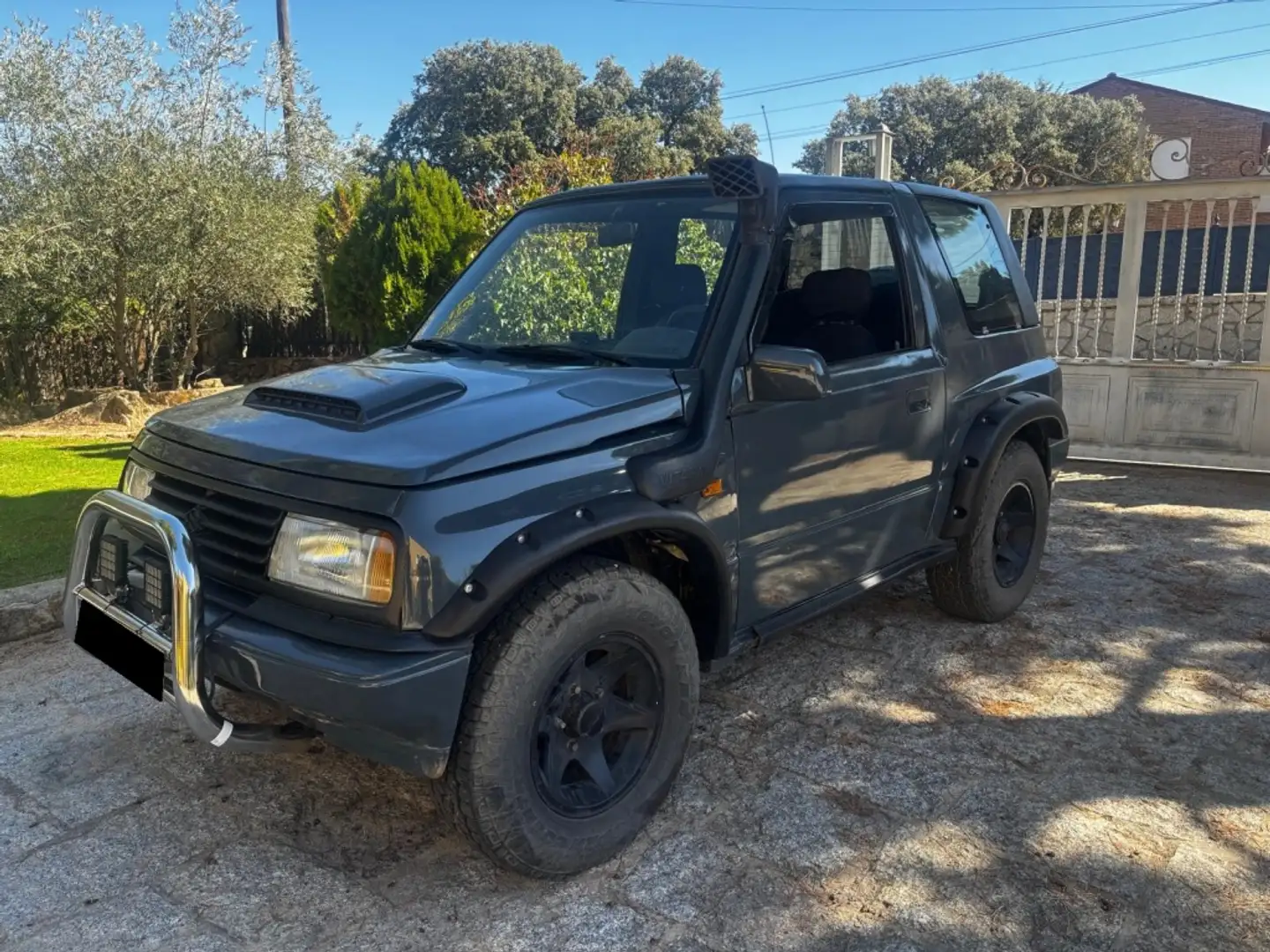 Suzuki Vitara 1.6 Hard Top Standard Gris - 1