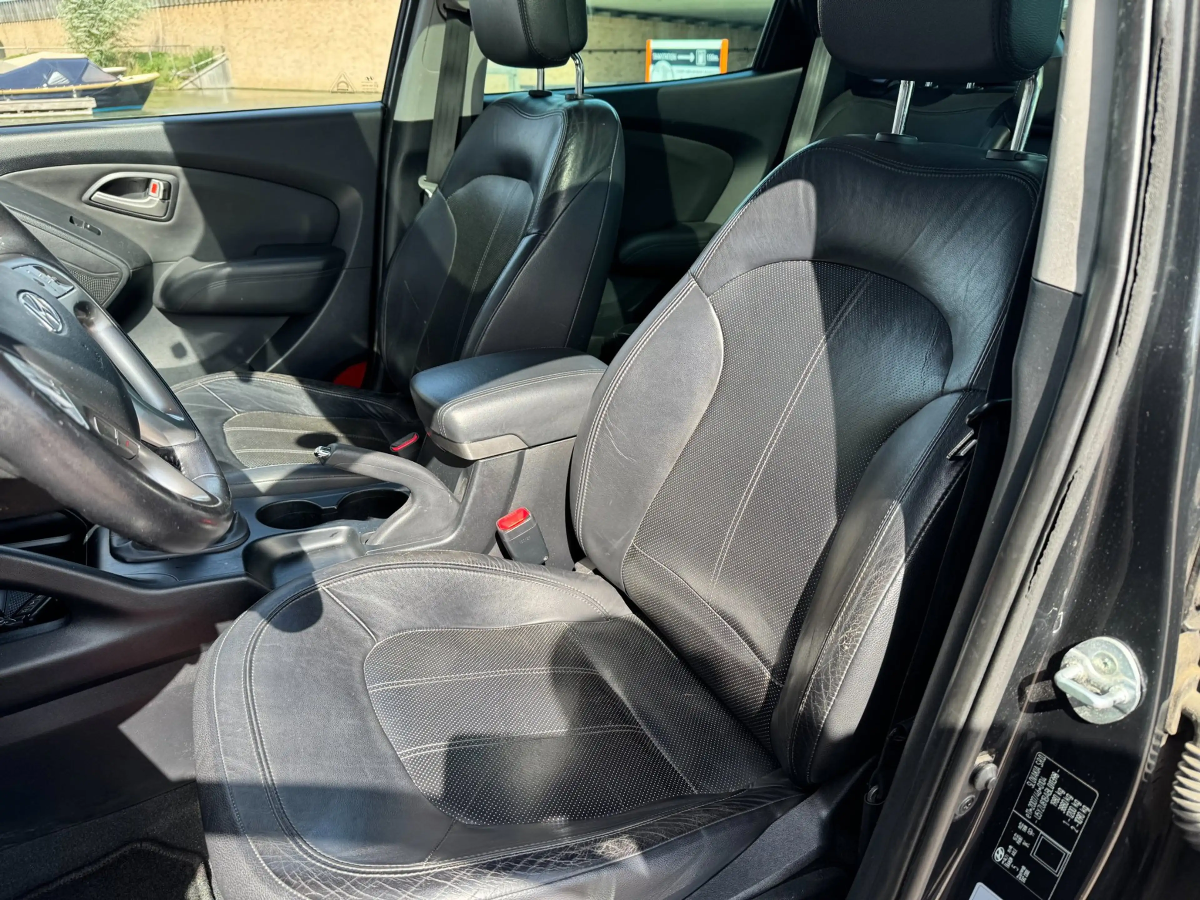 Hyundai iX35 2.0i i-Catcher **PANODAK + CAMERA + THAAK + KEYLES — photo 14
