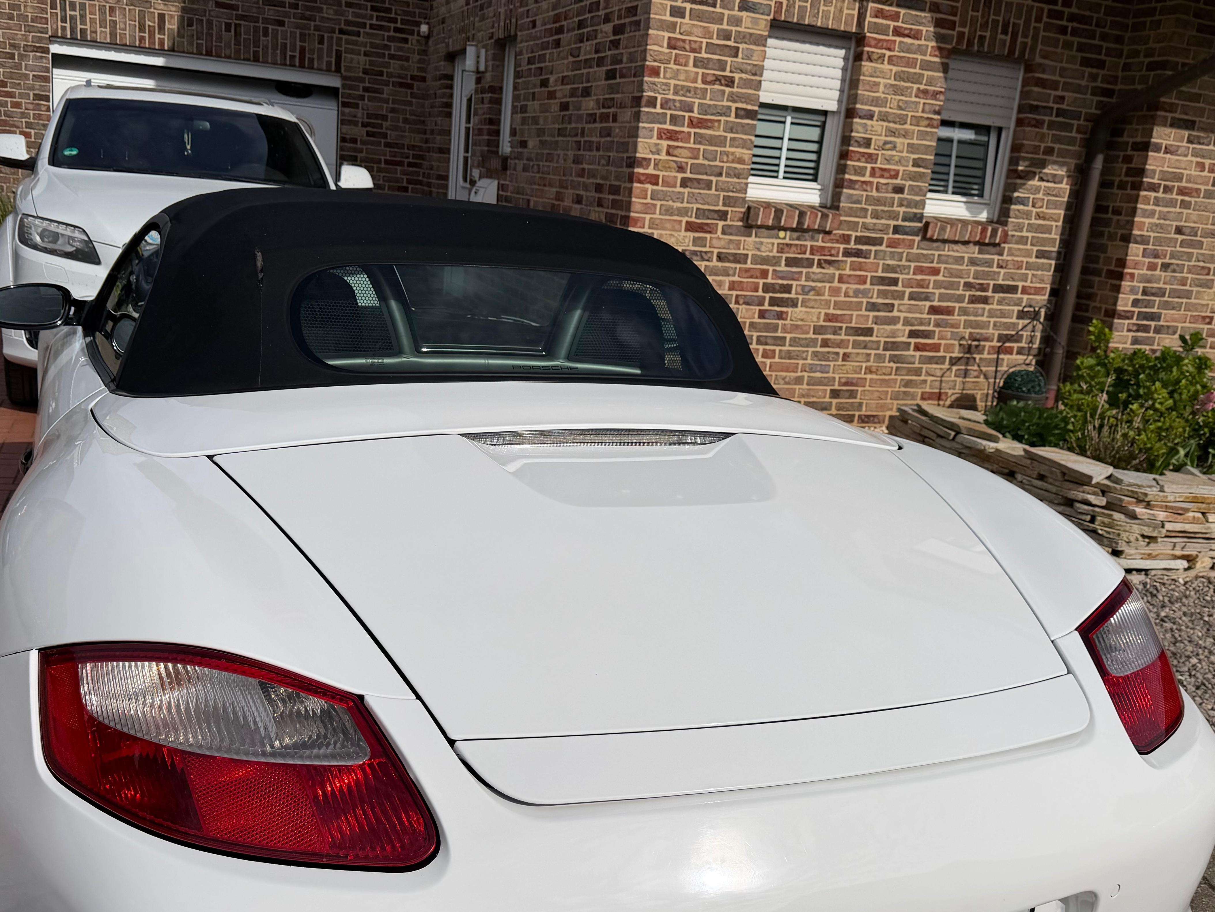 Second hand Porsche Boxster 