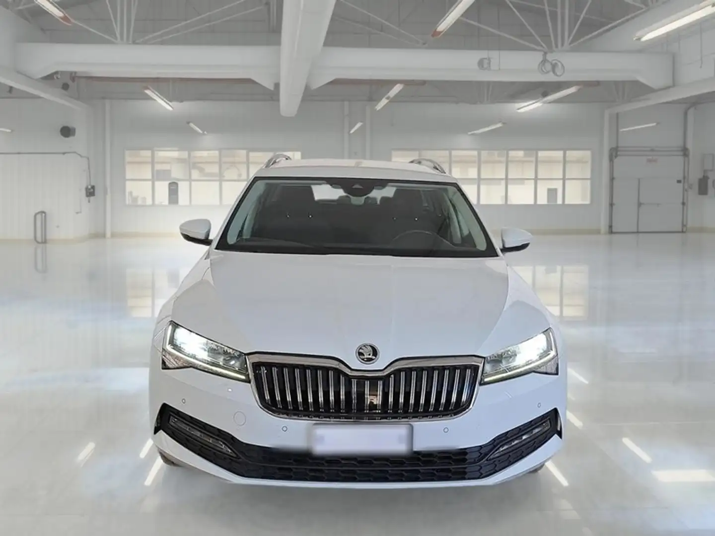 Skoda Superb WAGON 2.0 TDI EVO 110KW EXECUTIVE DSG - 2